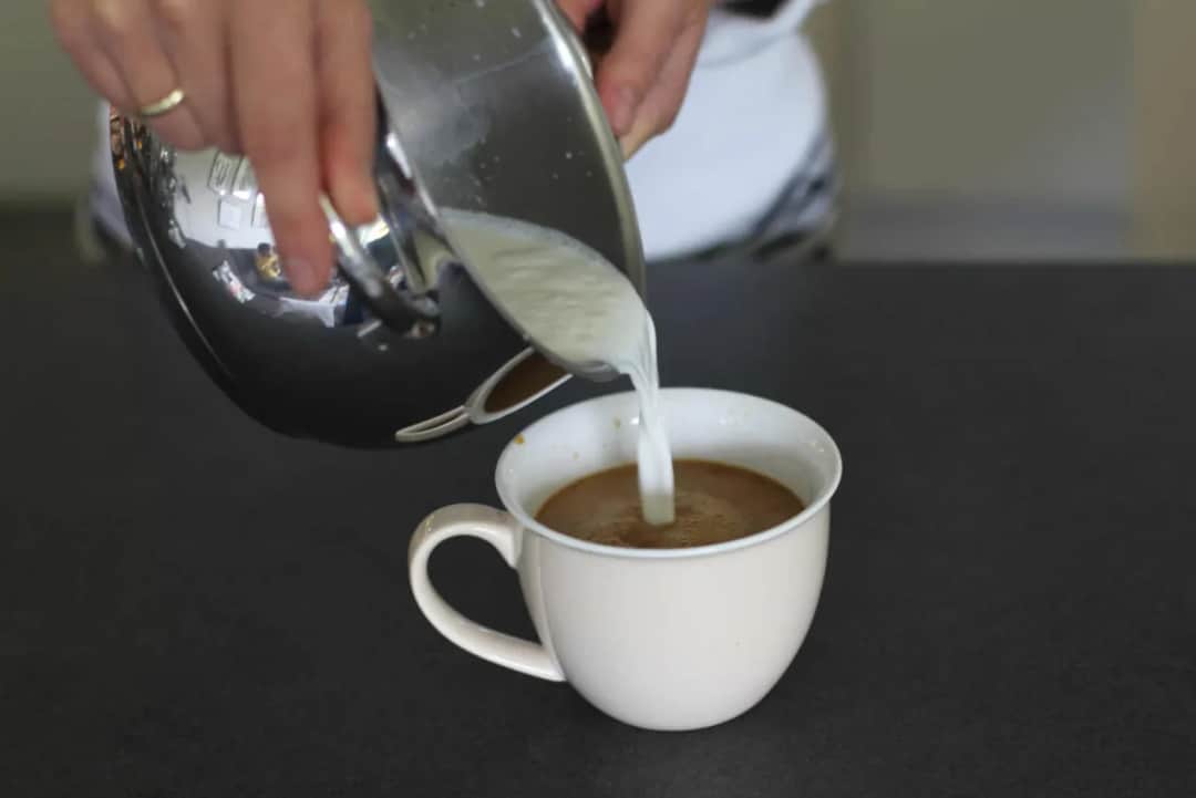 Die perfekte Zubereitung von Milchkaffee: So gelingt er immer