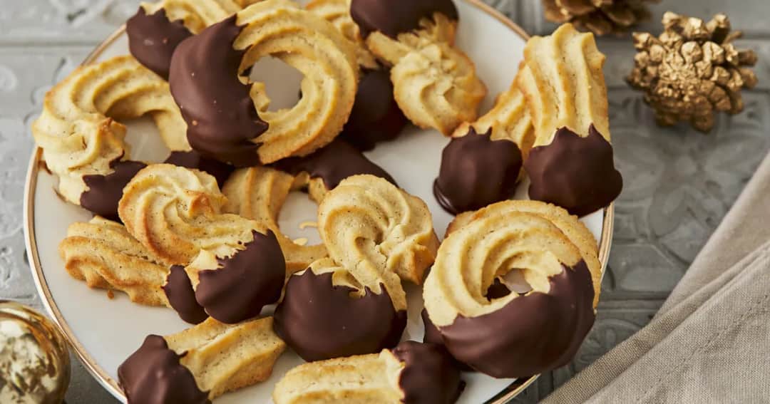 Einfaches Spritzgebäck Rezept für Spritzbeutel - Perfekte Plätzchen ohne Fehler Einfaches Spritzgebäck Rezept für Spritzbeutel - Perfekte Plätzchen ohne Fehler